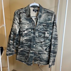 LuLu’s Blaine Green Camo Print Jacket